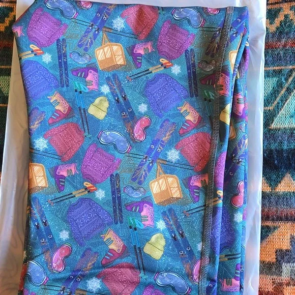 Youer Go There Ski Queen Fleece Leggings - Picture 4 of 5